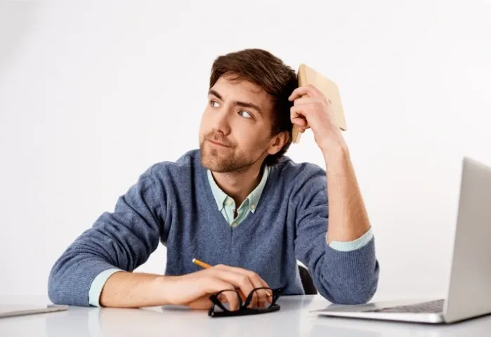 What is the difference between broadband and WiFi?